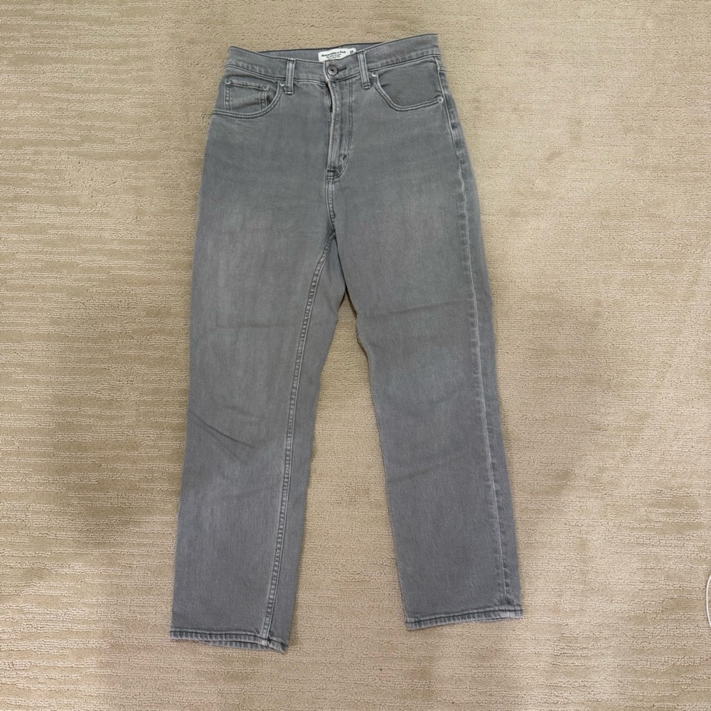 Abercrombie & Fitch Women's Charcoal Skinny Jeans